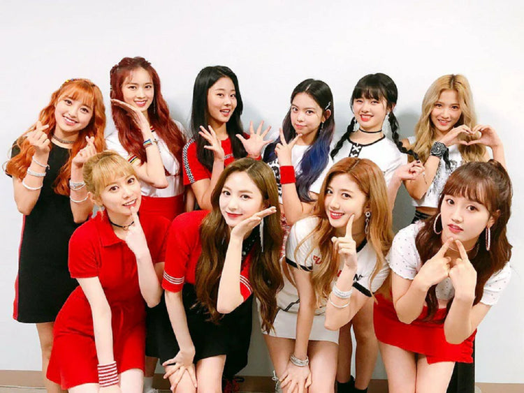 cherry-bullet-love-adventure-2nd-single-album-group-photo