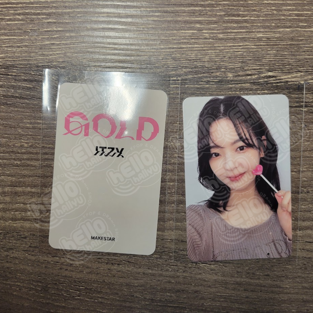 ITZY - "Gold" - MAKESTAR Pre-Order Benefit Photocard