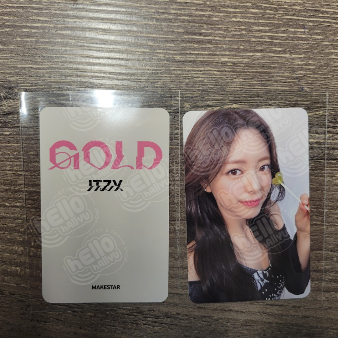 ITZY - "Gold" - MAKESTAR Pre-Order Benefit Photocard