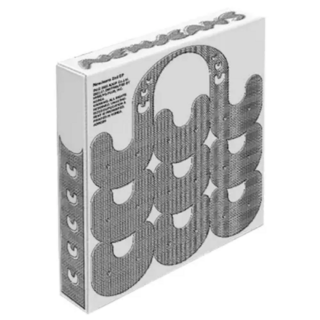 NewJeans 2nd EP Album - Get Up (Bunny Beach Bag Ver.) minji and hyein versions